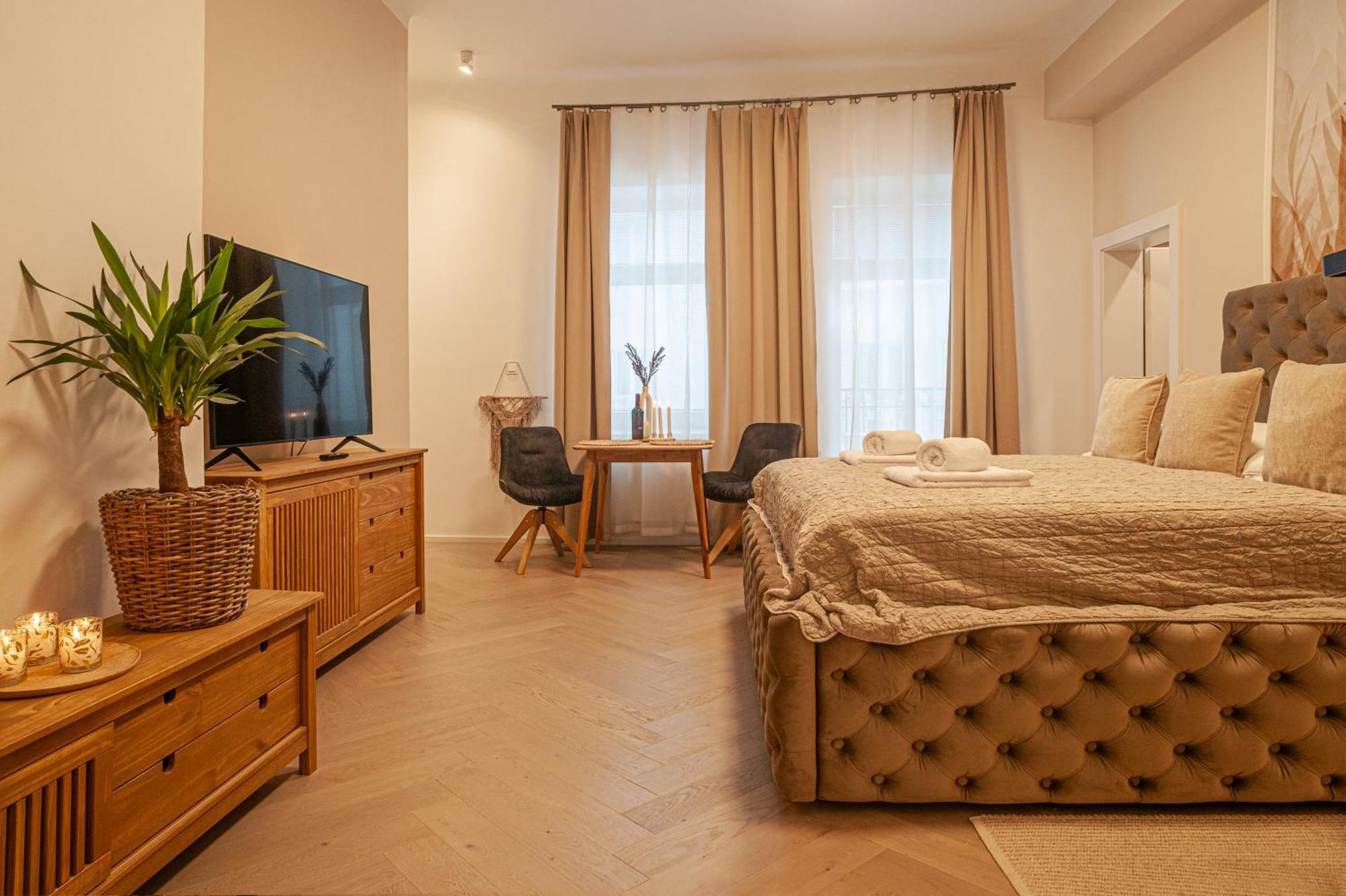 Sting Old Town Ostrava Apartment Exterior photo