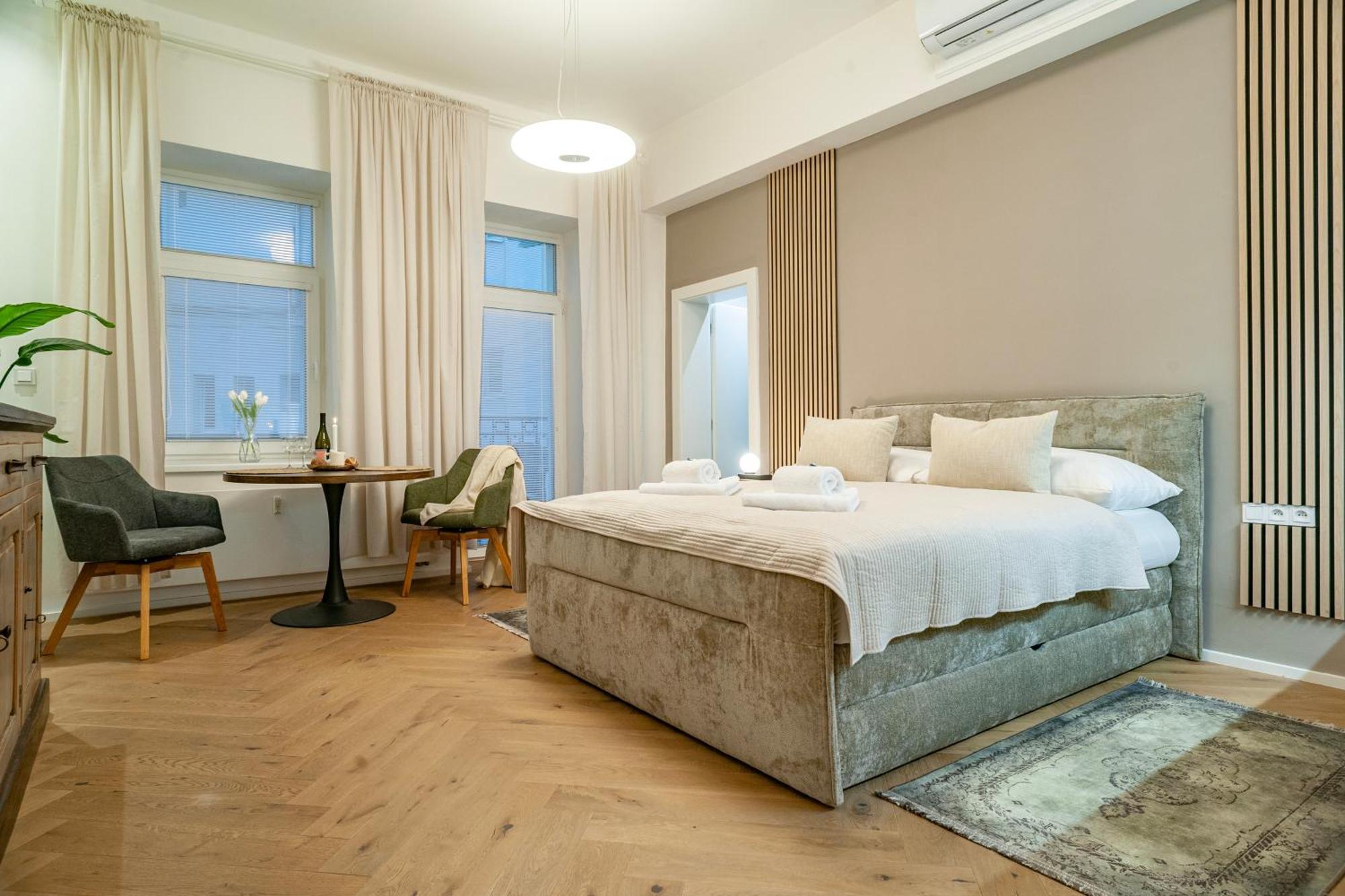 Sting Old Town Ostrava Apartment Exterior photo